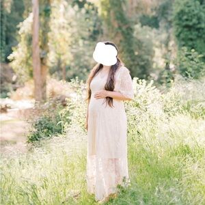 Piper and Scoot Lace photoshoot dress (bump friendly)